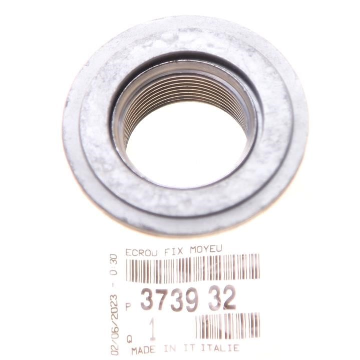 Buy Citroen/Peugeot 3739 32 at a low price in United Arab Emirates!
