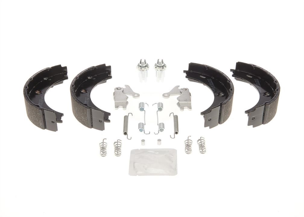 Parking brake shoes Mercedes Sprinter: 0204113808 Bosch Handbrake shoes