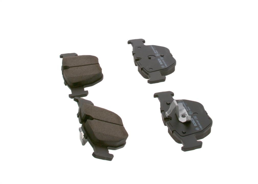 Brake pad set Bosch 0 986 424 687