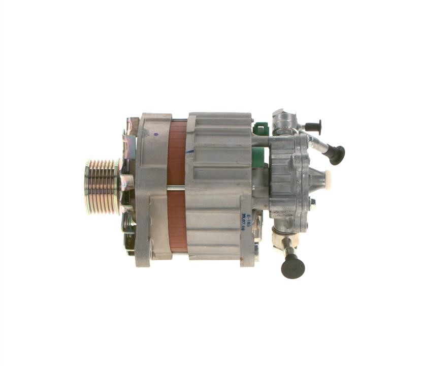  F 002 G10 422 Alternator F002G10422