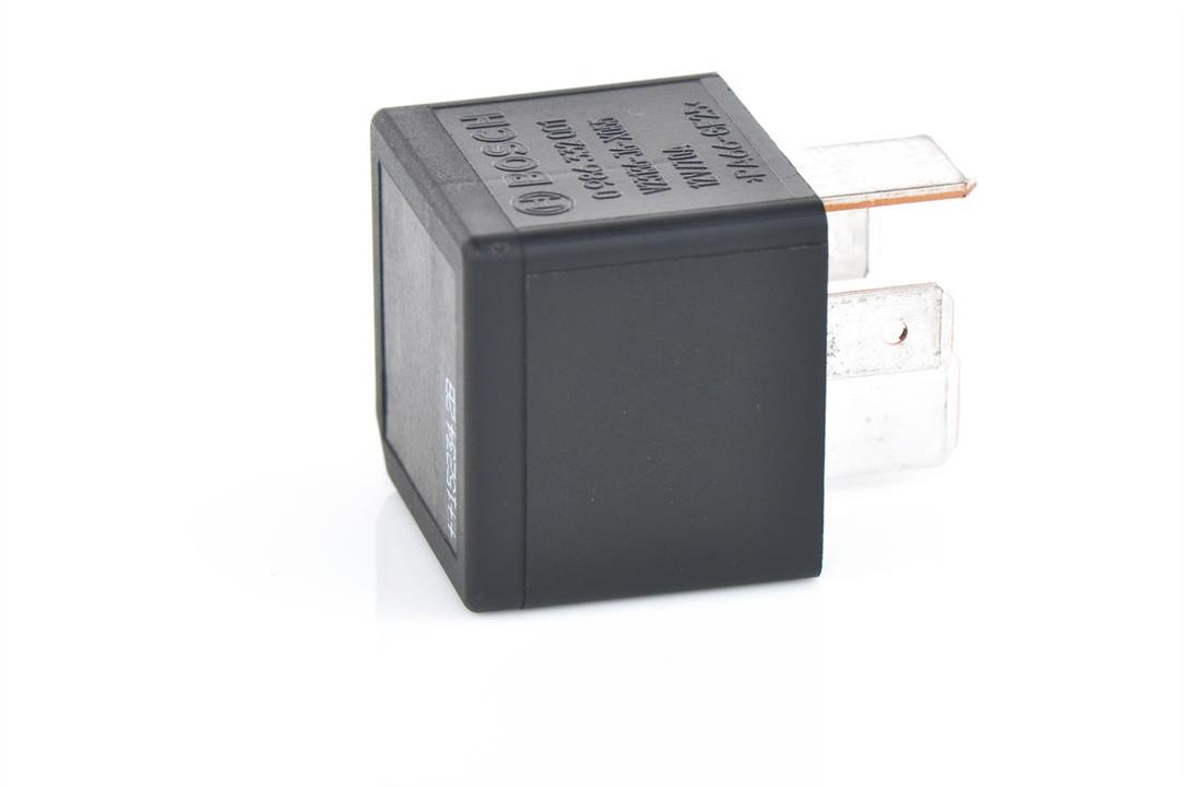 Glow plug relay Bosch 0 986 332 001