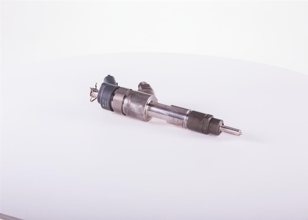 Bosch Injector fuel – price 793 PLN