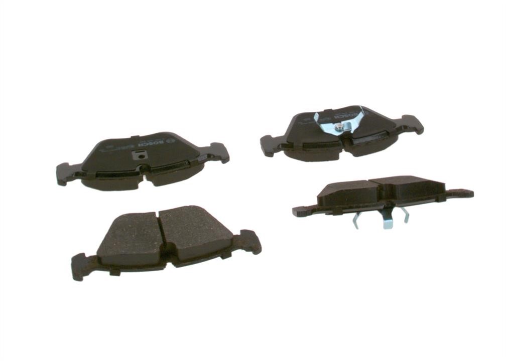 Brake pad set Bosch 0 986 490 640