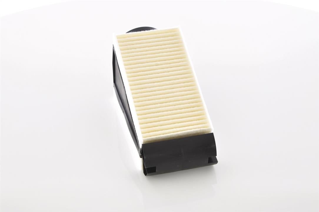 Bosch Air filter – price 128 PLN
