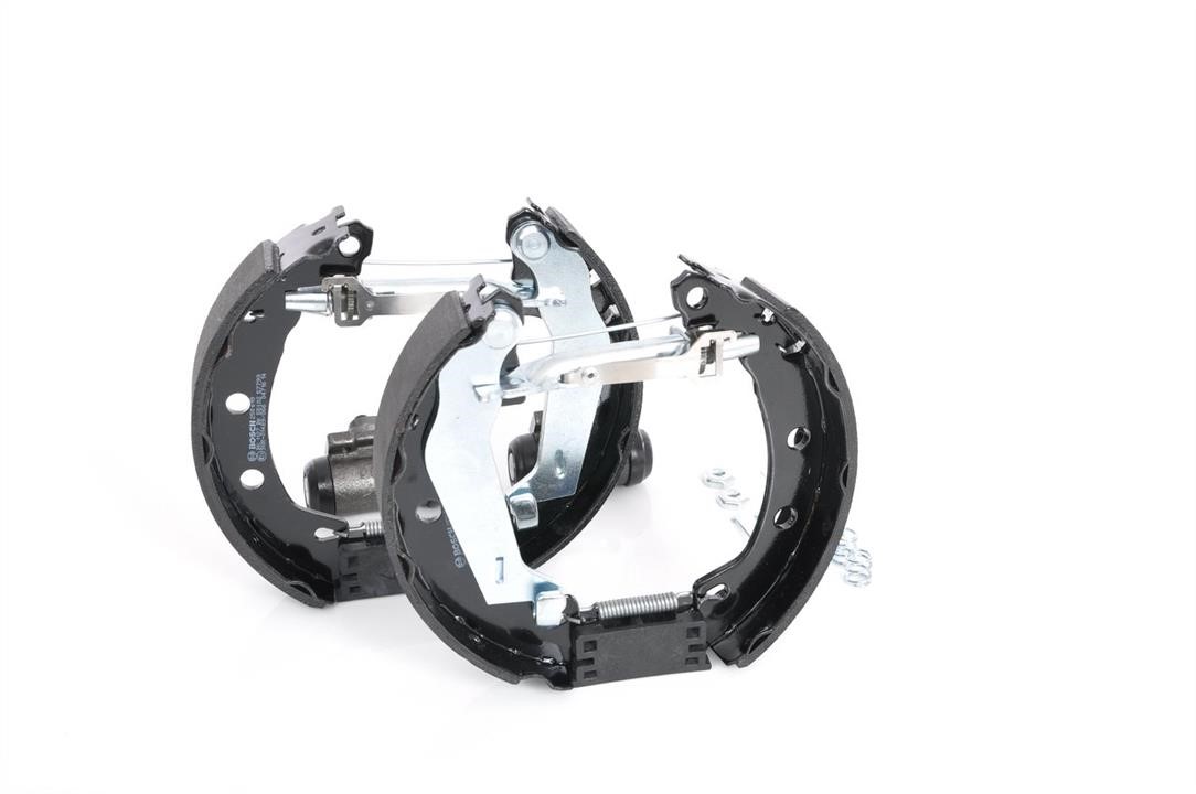 Brake shoe set Bosch 0 204 114 153
