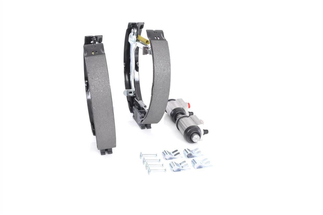 Brake shoe set Bosch 0 204 114 666
