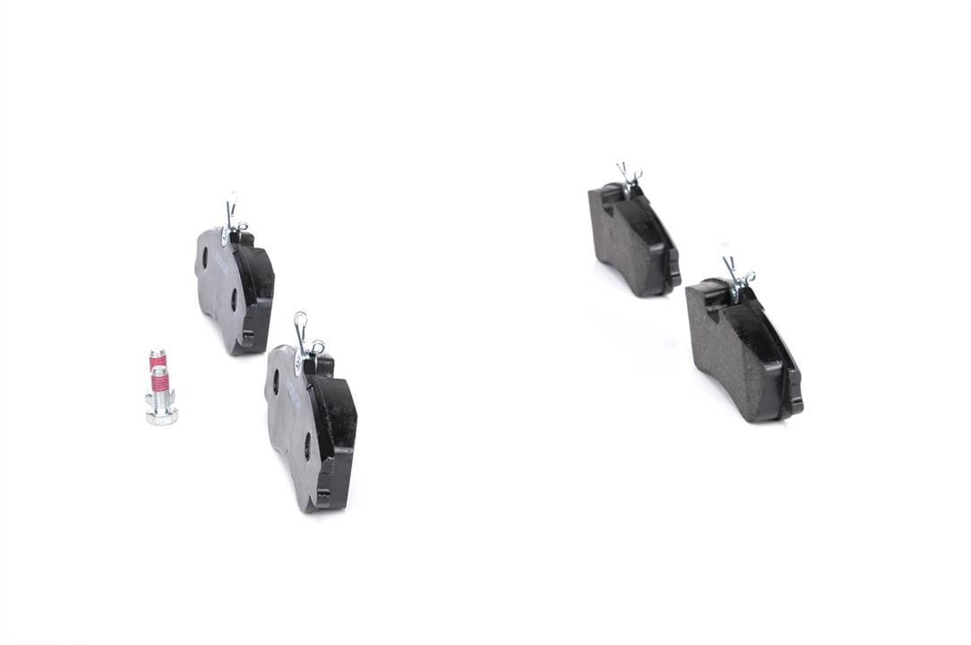 Brake pad set Bosch 0 986 424 583