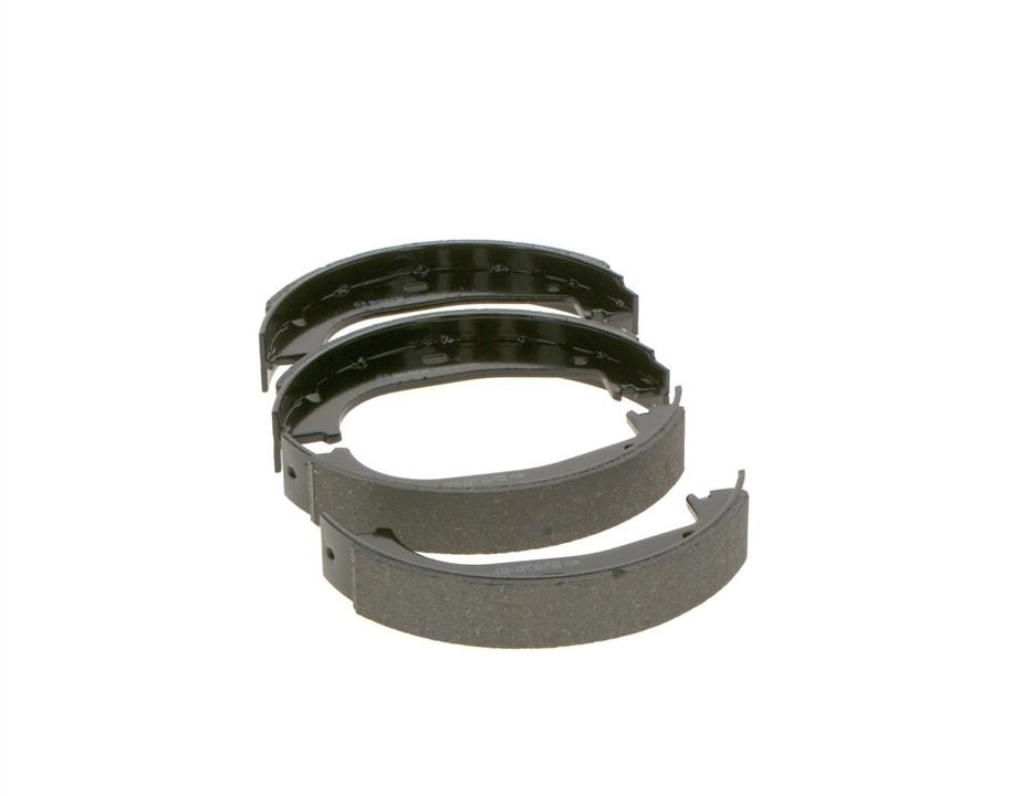 Handbrake shoes Bosch 0 986 487 520