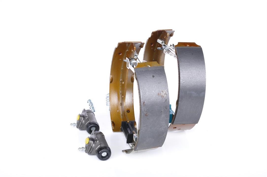 Brake shoe set Bosch 0 204 114 112