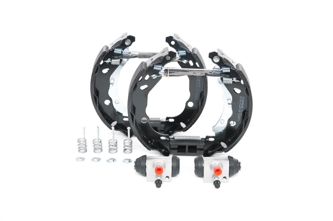 Brake shoes Lancia Ypsilon: 0204114658 Bosch Brake shoe set