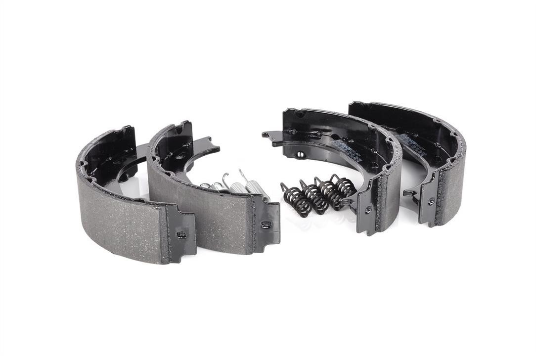 Handbrake shoes Bosch 0 986 487 610