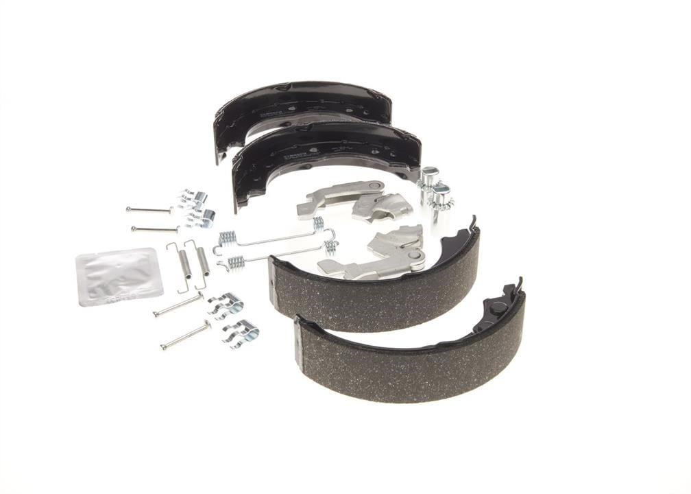 Handbrake shoes Bosch 0 204 113 821