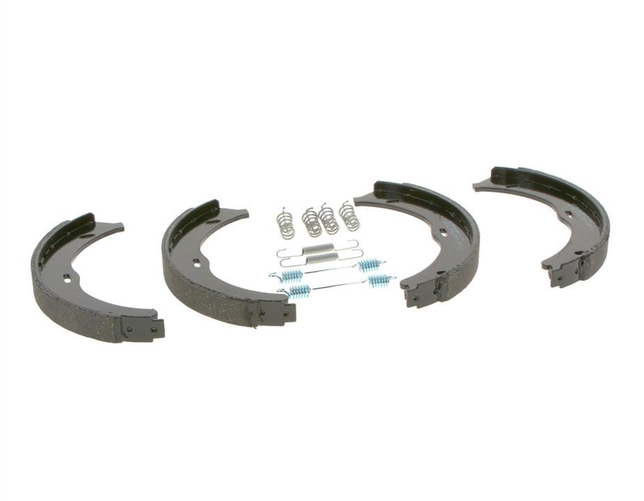 Handbrake shoes Bosch 0 986 487 718
