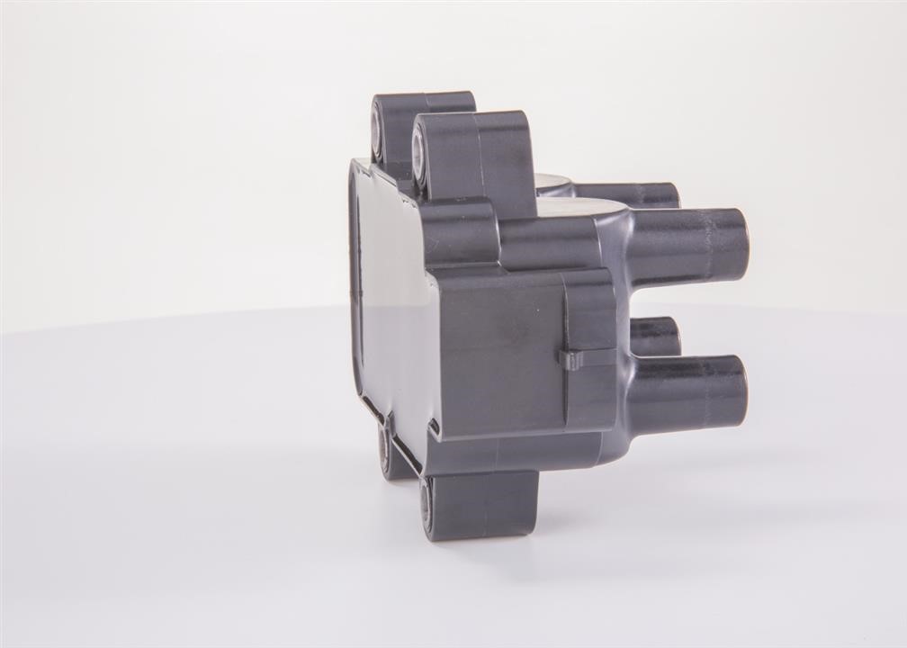 Ignition coil Bosch 0 986 221 060