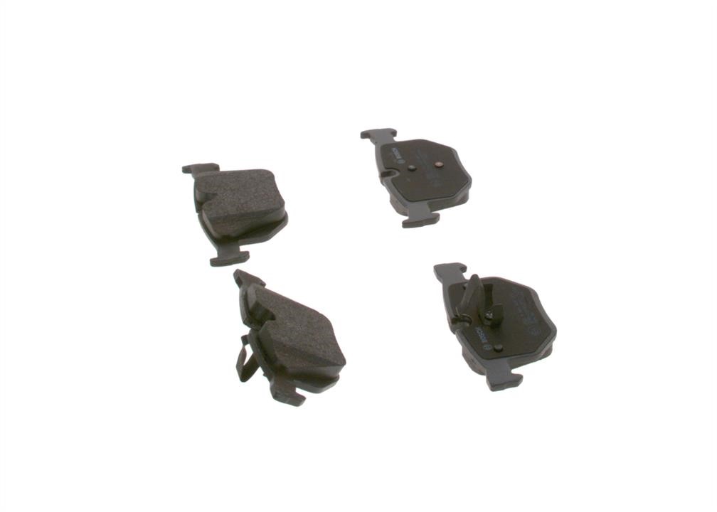 Brake pad set Bosch 0 986 424 882