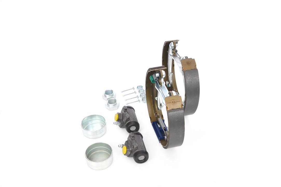Brake shoe set Bosch 0 204 114 028