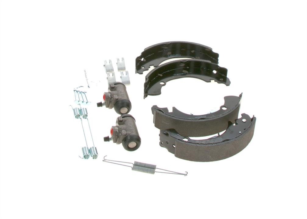 Brake shoe set Bosch 0 204 113 751