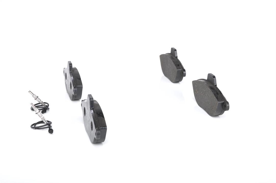 Brake pad set Bosch 0 986 424 415