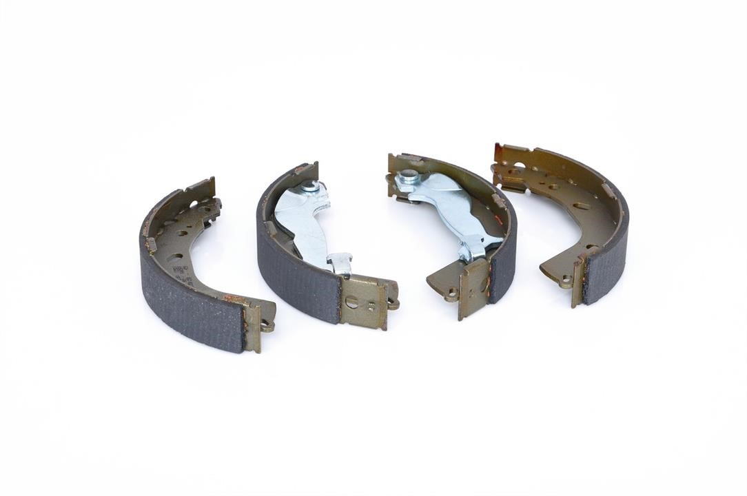 Buy Bosch 0 986 487 909 at a low price in United Arab Emirates!