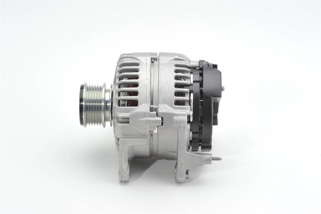 Bosch 0 124 325 001 Alternator 0124325001