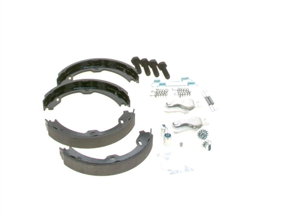Handbrake shoes Bosch 0 204 113 814