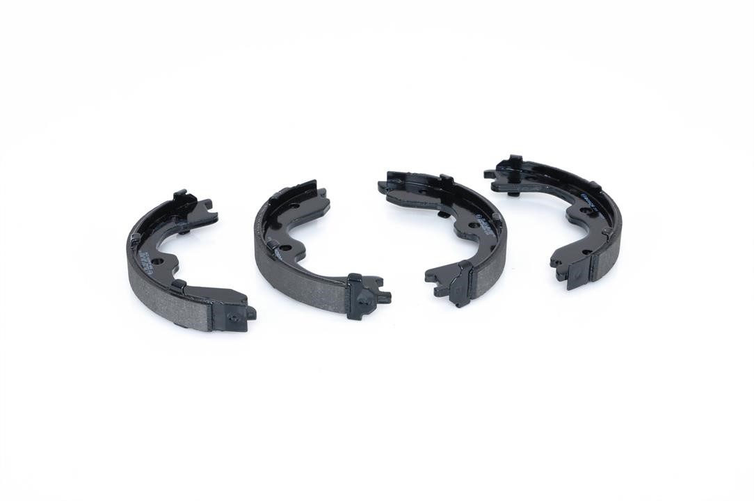 Handbrake shoes Bosch 0 986 487 941
