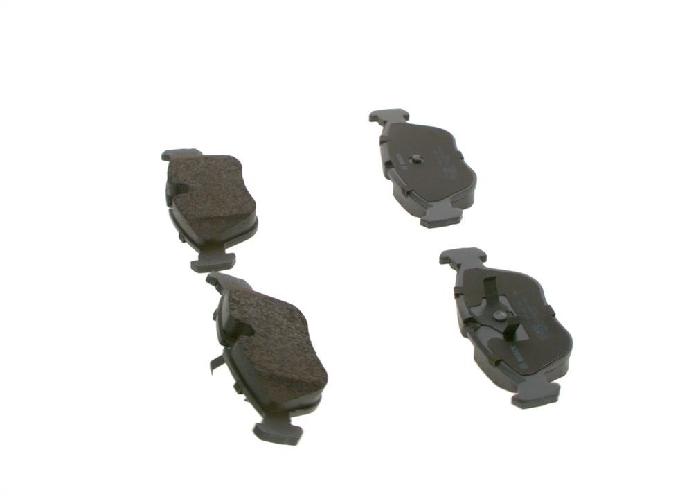 Brake pad set Bosch 0 986 461 752