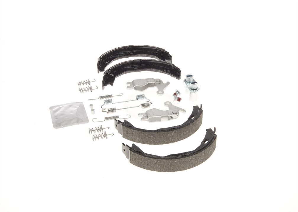 Handbrake shoes Bosch 0 204 113 816