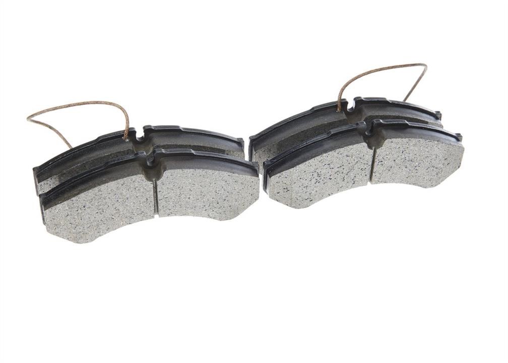 Brake pad set Bosch 0 986 494 239