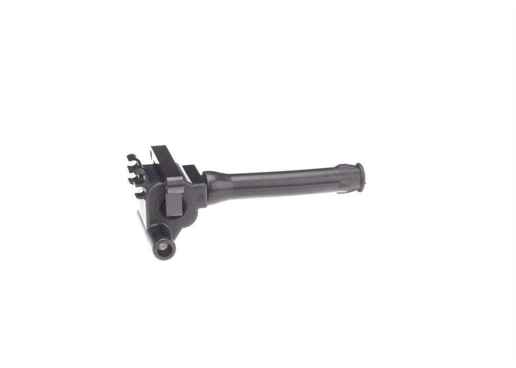 Buy Bosch 0 986 221 044 at a low price in United Arab Emirates!