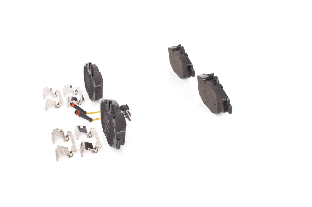 Brake pad set Bosch 0 986 494 647