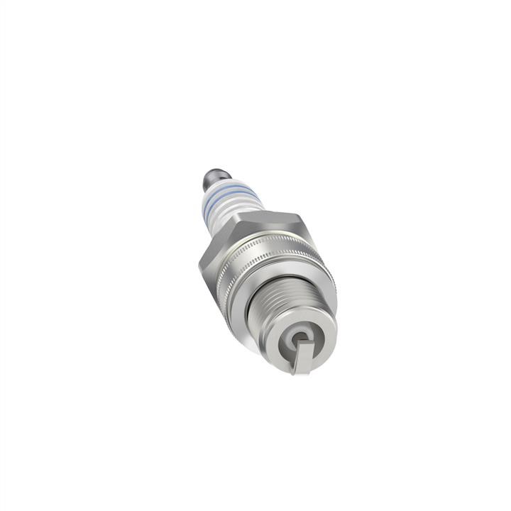 Spark plug Bosch Standard Super WR8AC Bosch 0 242 229 534