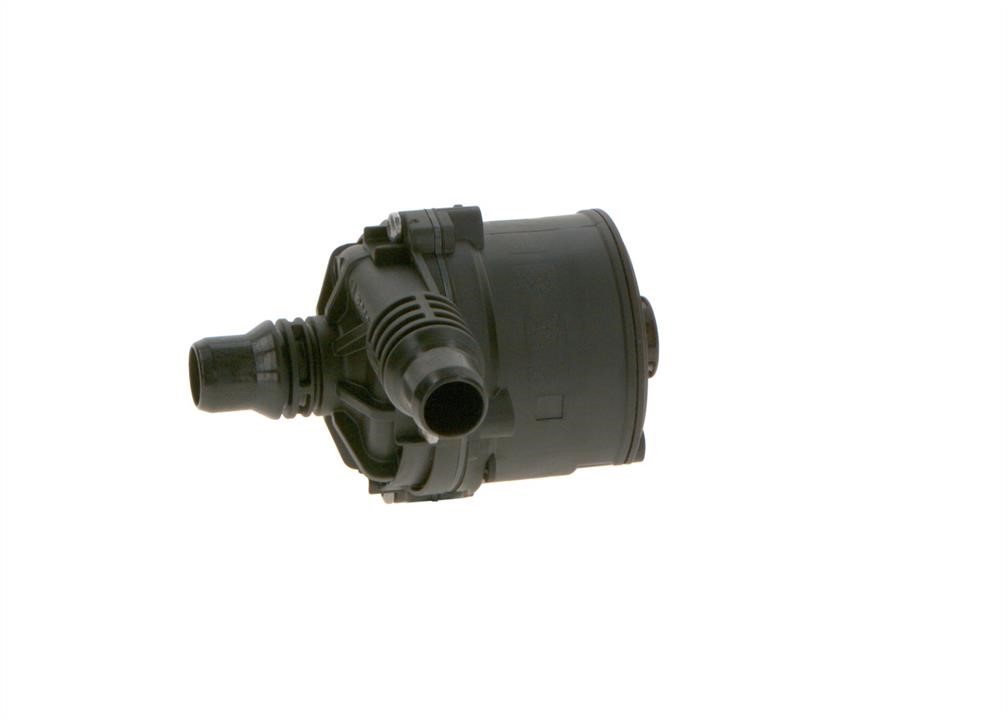 Additional coolant pump Bosch 0 392 023 488
