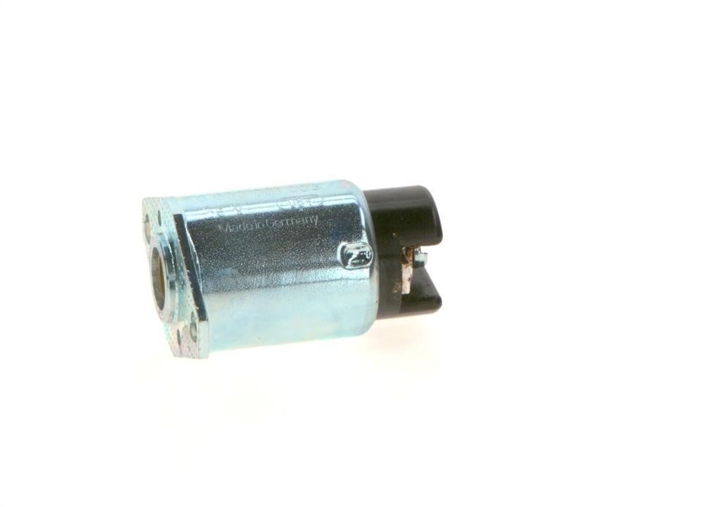 Injection pump valve Bosch 0 330 001 003