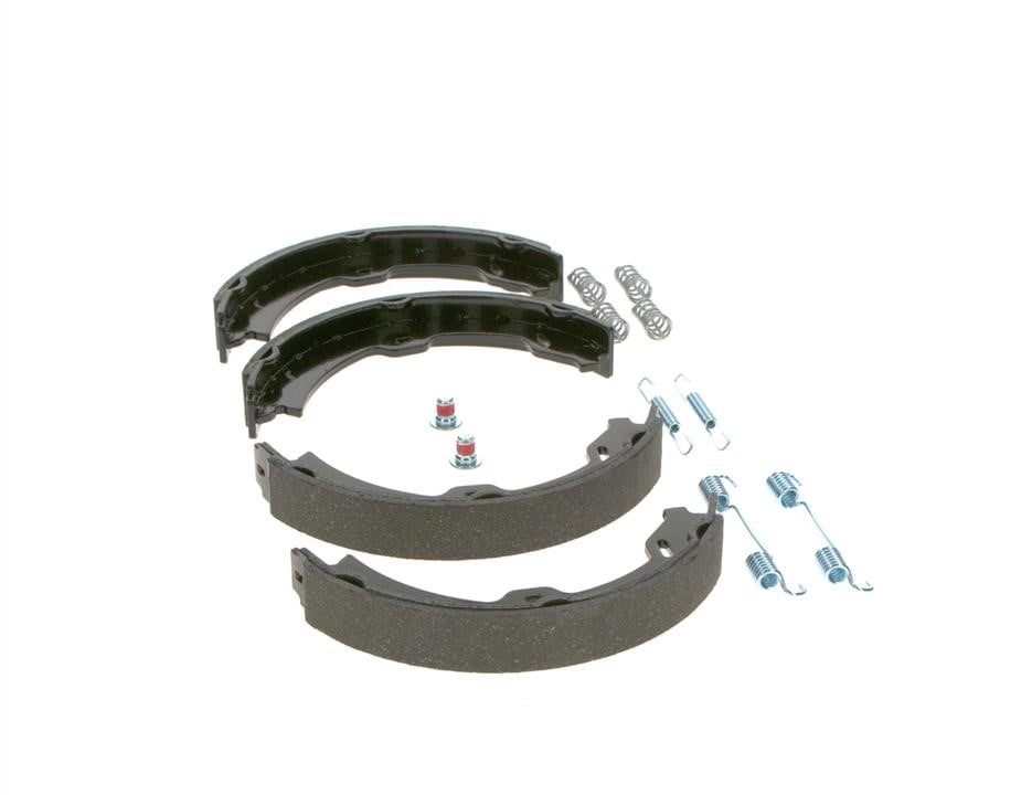 Handbrake shoes Bosch 0 986 487 725