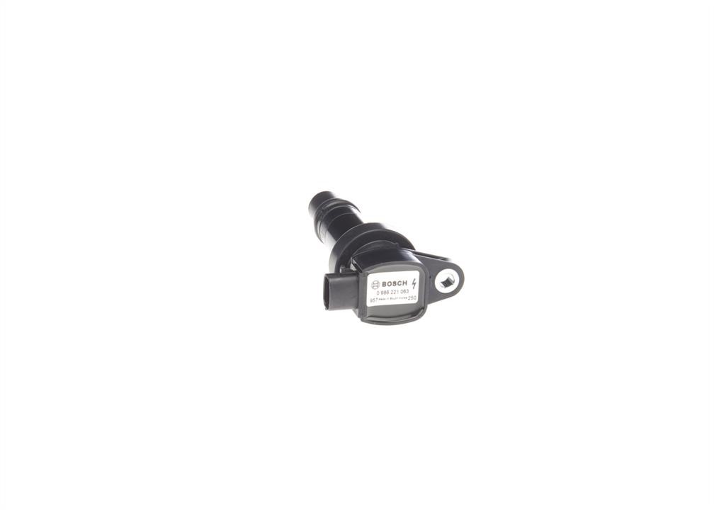 Ignition coil Bosch 0 986 221 063