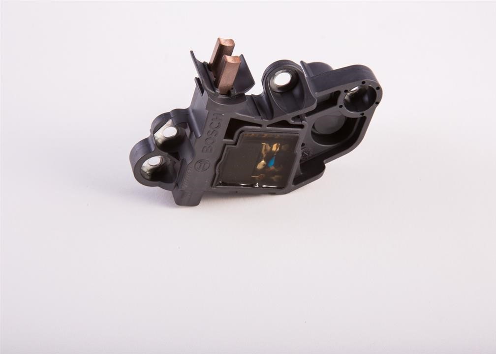 Generator regulator Bosch 0 272 220 733