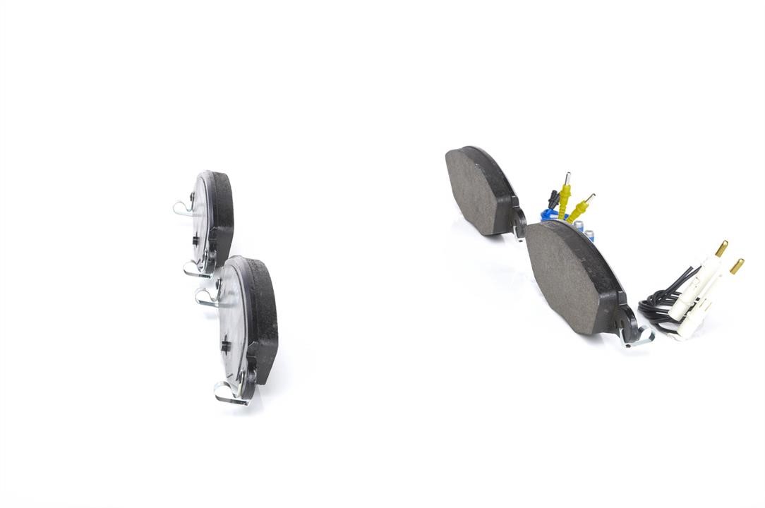 Brake pad set Bosch 0 986 424 581