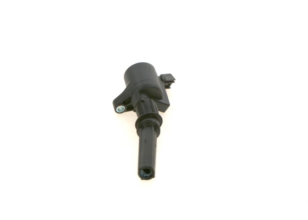 Buy Bosch 0 221 504 704 at a low price in United Arab Emirates!