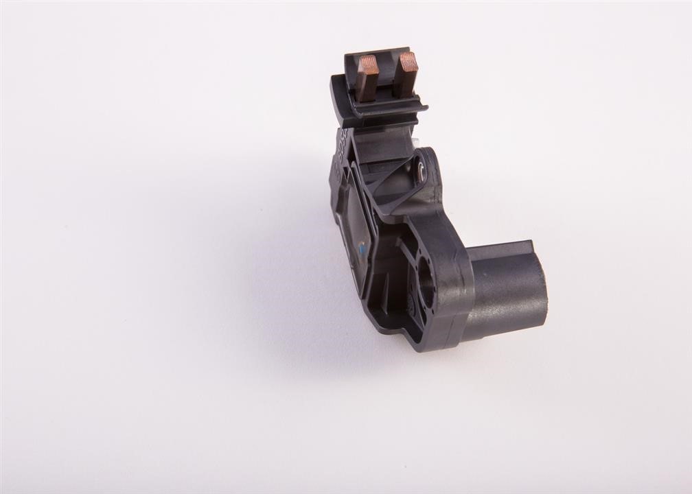 Buy Bosch 0 272 220 733 at a low price in United Arab Emirates!