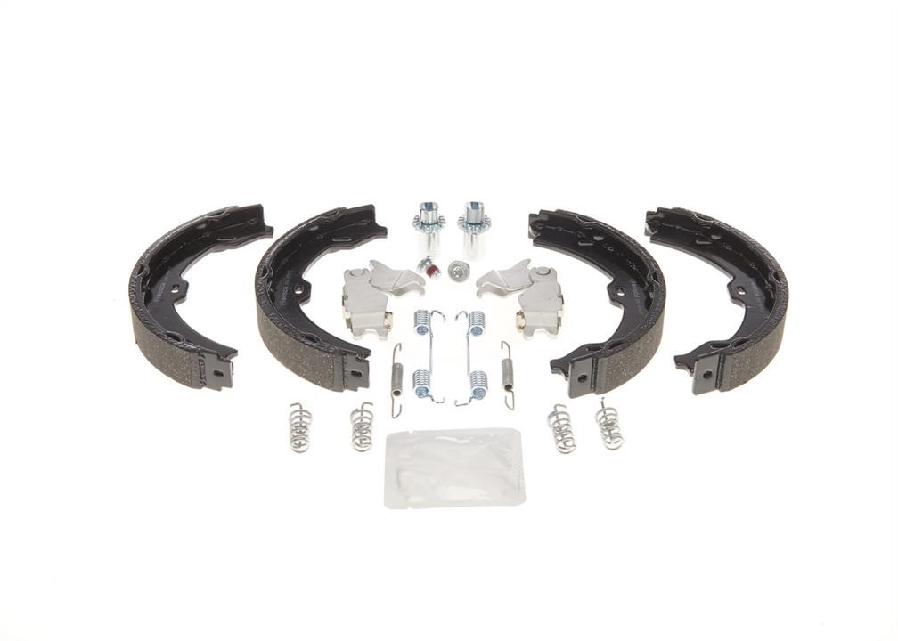 Parking brake shoes Mercedes S-Class: 0204113817 Bosch Handbrake shoes