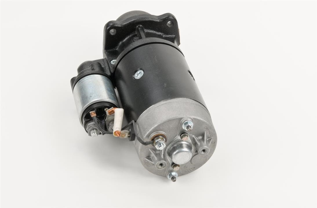 Buy Bosch 0 001 368 008 at a low price in United Arab Emirates!