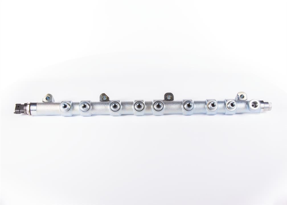 Bosch 0 445 226 108 Fuel rail 0445226108 0445226108 Bosch Fuel rail