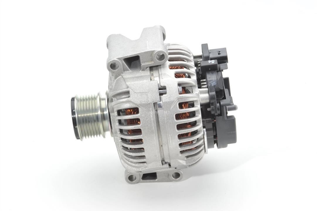 Bosch 0 124 615 028 Alternator 0124615028