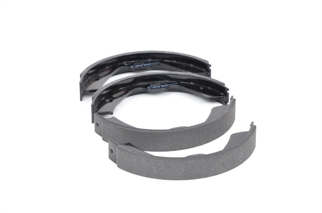 Buy Bosch 0 986 487 920 at a low price in United Arab Emirates!
