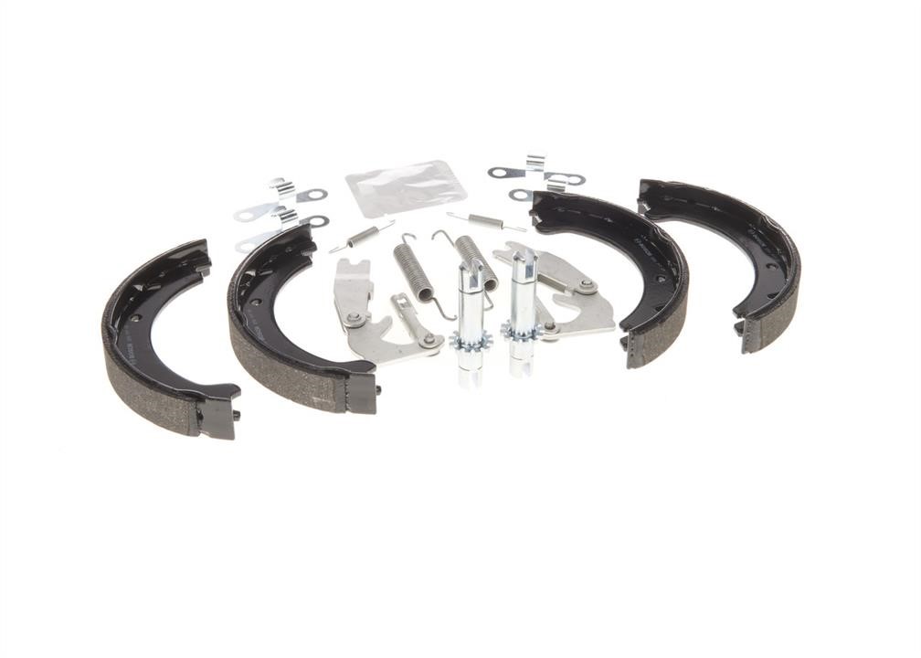 Handbrake shoes Bosch 0 204 113 826