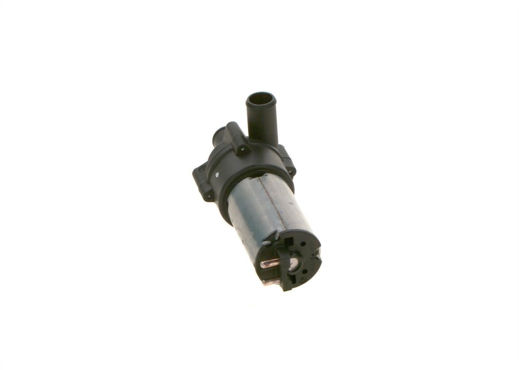 Additional coolant pump Bosch 0 392 020 027