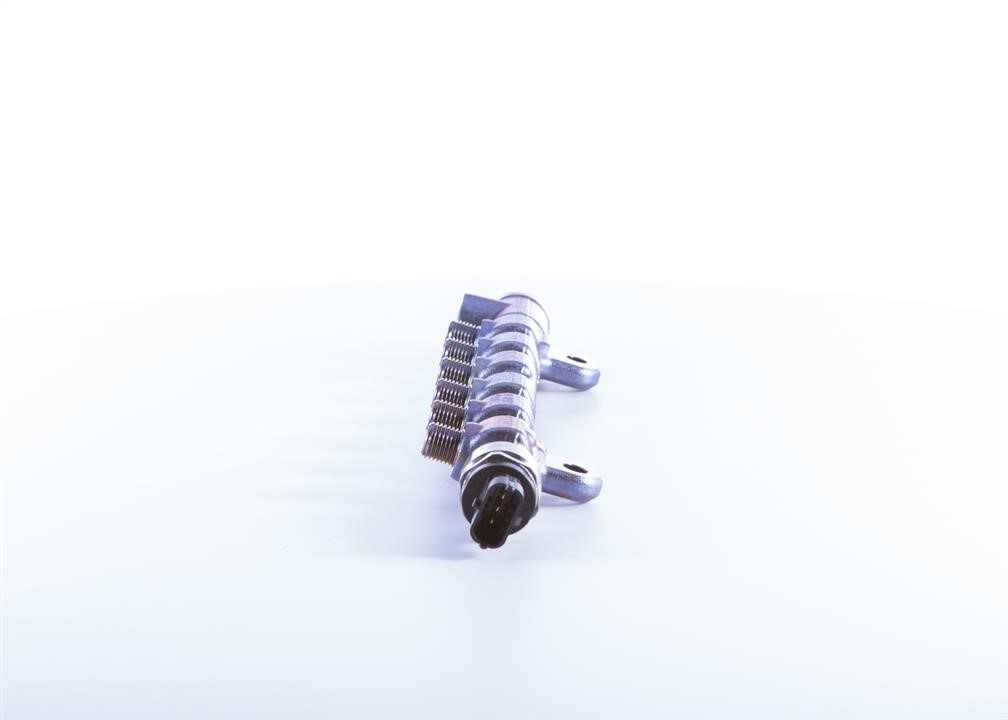 Bosch 0 445 224 086 Fuel rail 0445224086 0445224086 Bosch Fuel rail