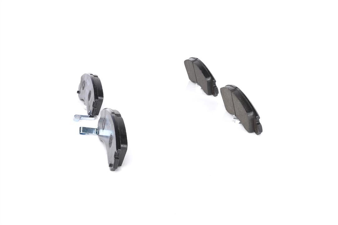 Front disc brake pads, set Bosch 0 986 424 523