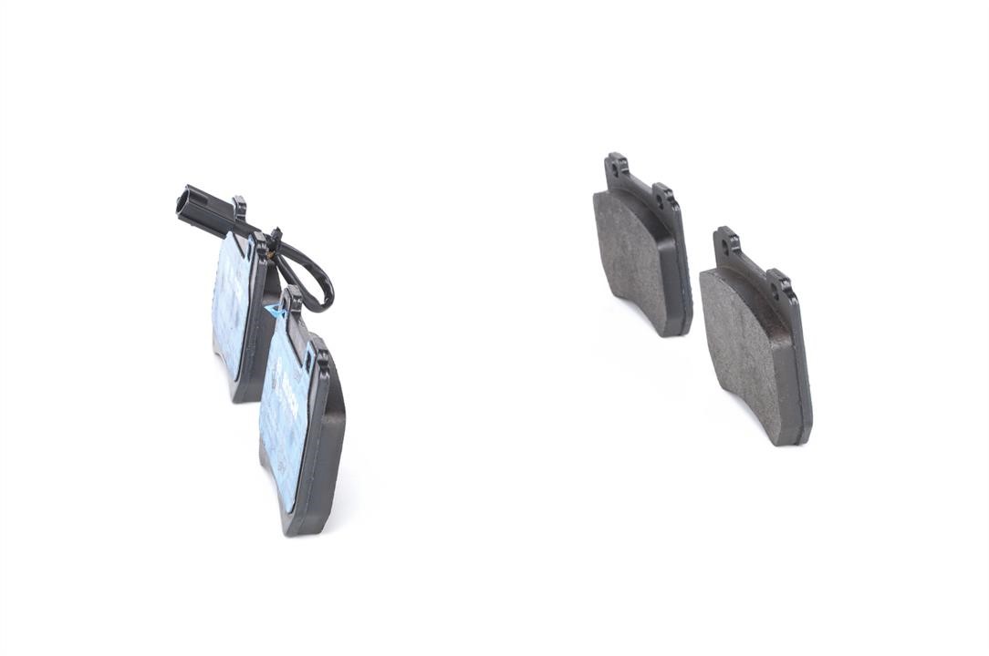 Brake pad set Bosch 0 986 494 402